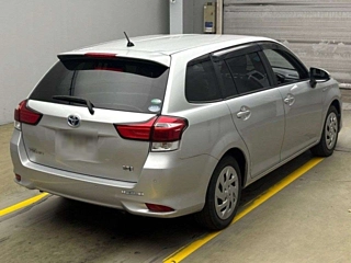 TOYOTA COROLLA FIELDER 2018
