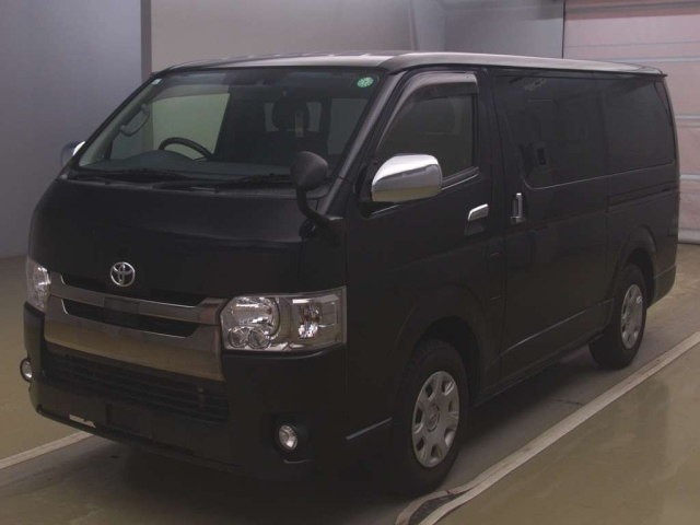 TOYOTA REGIUS ACE VAN 2018