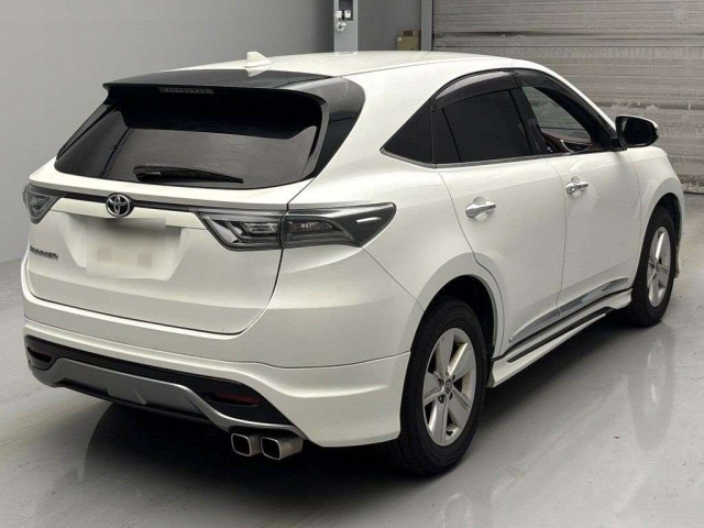 TOYOTA HARRIER 2015