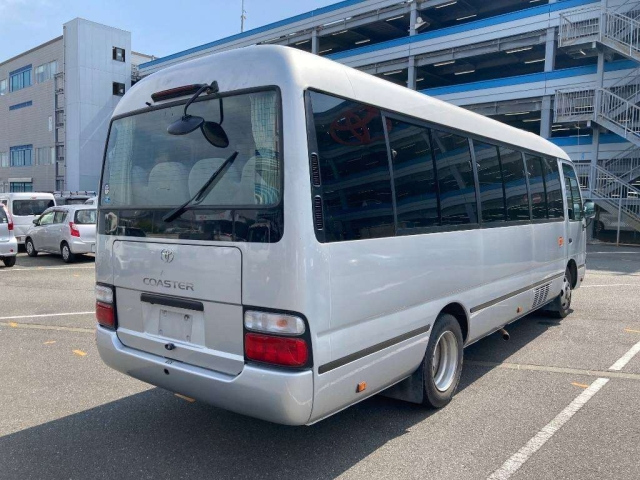 TOYOTA COASTER 2015