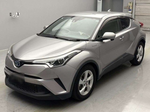 TOYOTA C-HR 2017