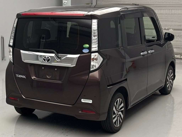 TOYOTA TANK 2019