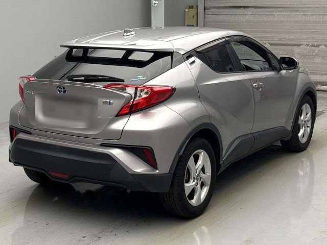 TOYOTA C-HR 2017