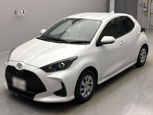 TOYOTA YARIS 2024