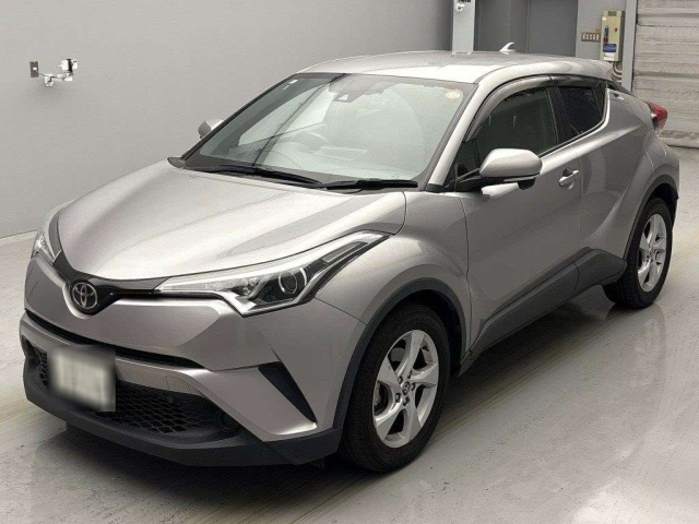 TOYOTA C-HR 2017