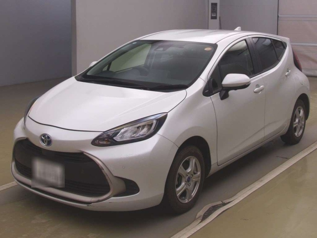 TOYOTA AQUA 2022