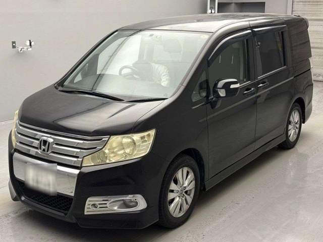 HONDA STEP WAGON 2010