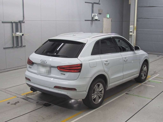 AUDI Q3 2015