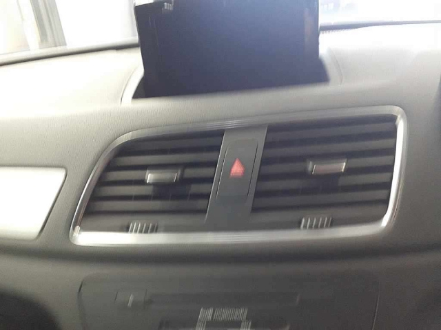 AUDI Q3 2015