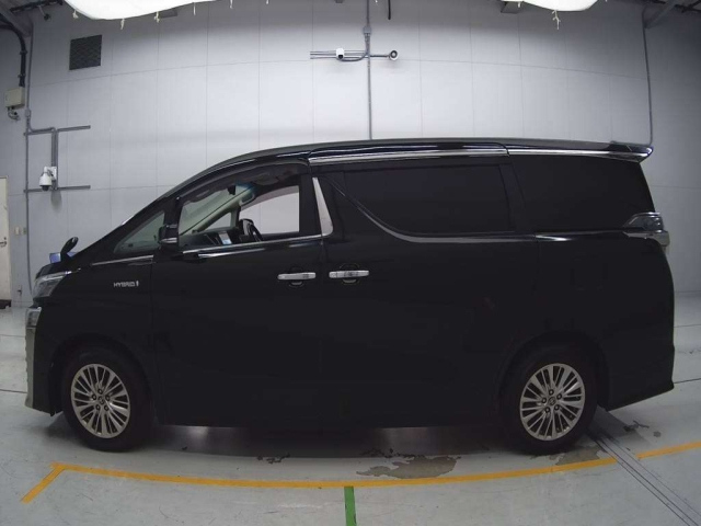 TOYOTA VELLFIRE 2018