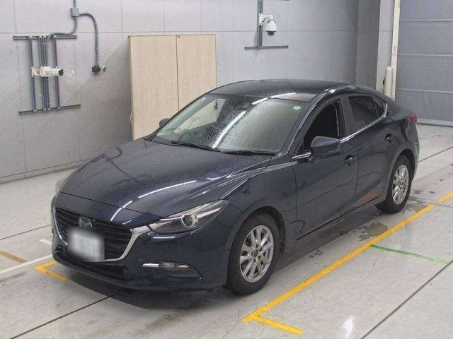 MAZDA AXELA 2017