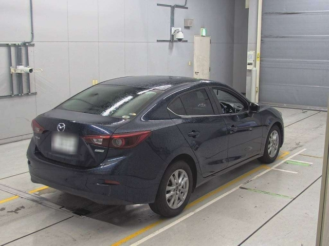 MAZDA AXELA 2017
