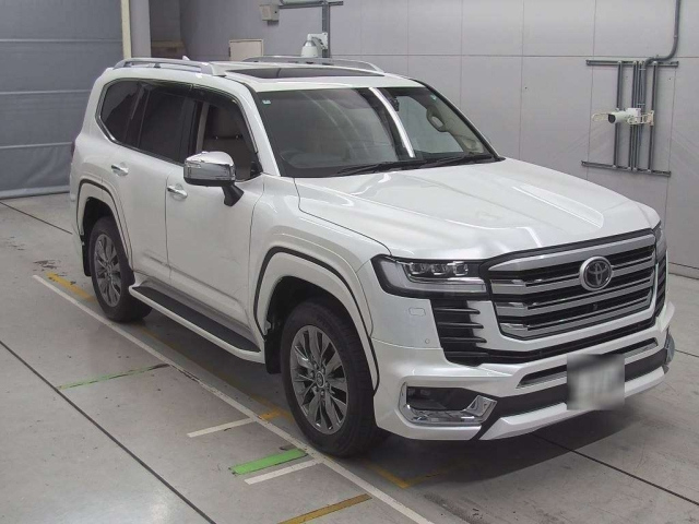 TOYOTA LAND CRUISER 2024