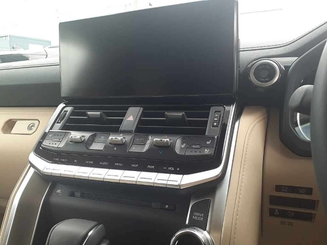 TOYOTA LAND CRUISER 2024