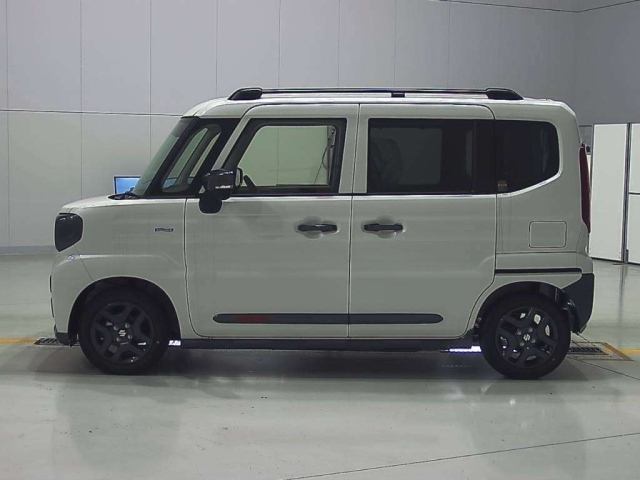 SUZUKI SPACIA GEAR 2024