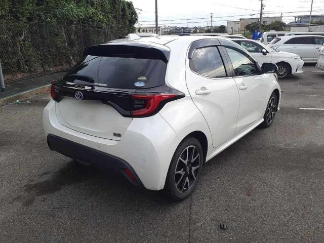 TOYOTA YARIS 2020