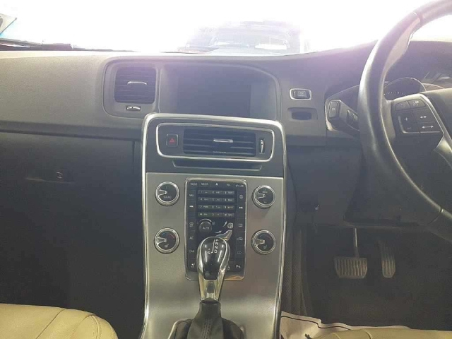 VOLVO S60 2017