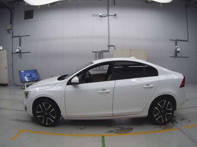 VOLVO S60 2017