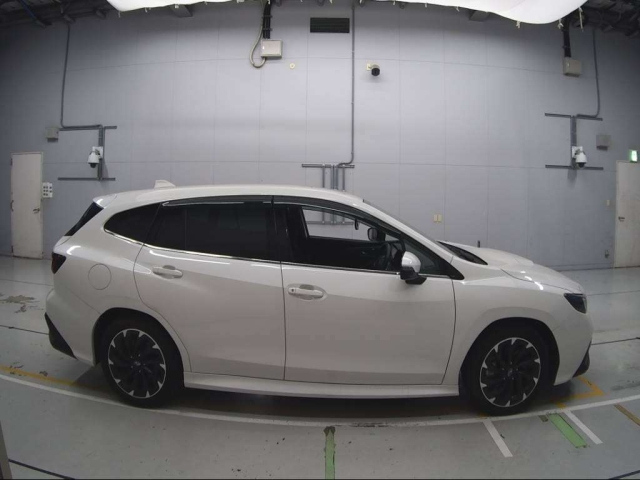 SUBARU LEVORG 2022