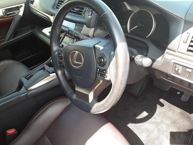 LEXUS CT 2018