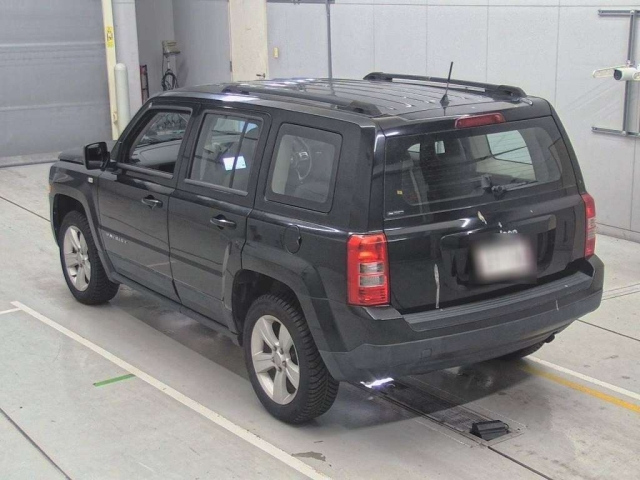CHRYSLER JEEP PATRIOT 2012