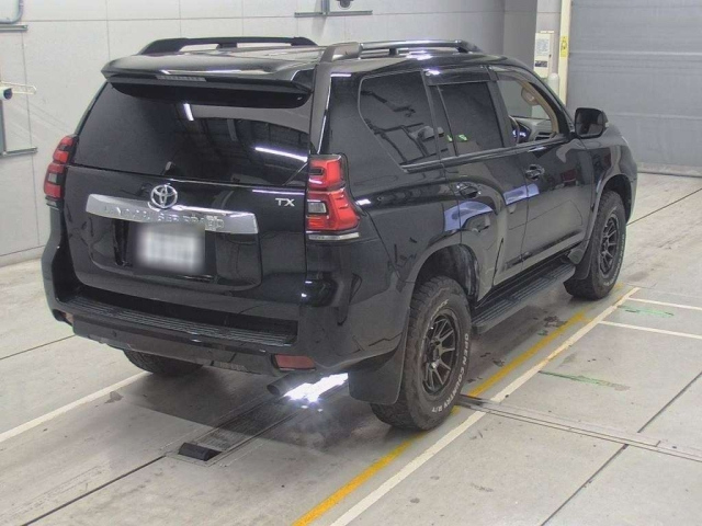TOYOTA LAND CRUISER PRADO 2022
