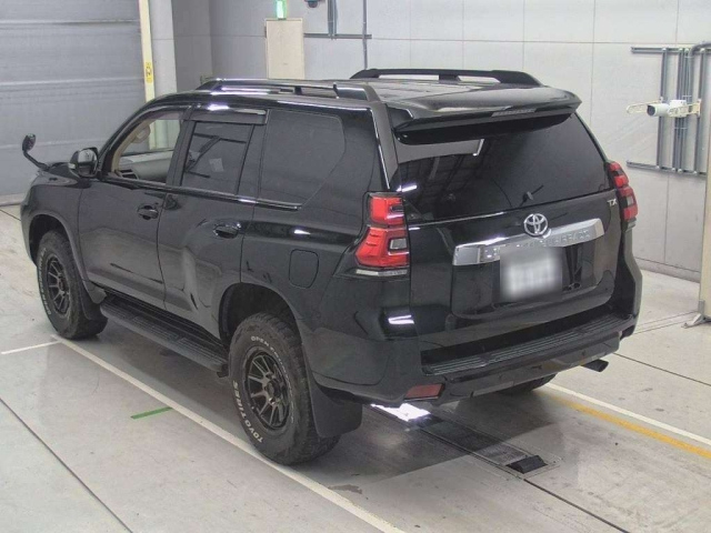 TOYOTA LAND CRUISER PRADO 2022