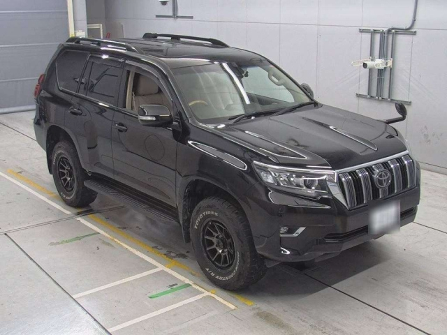 TOYOTA LAND CRUISER PRADO 2022