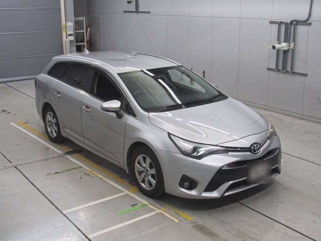 TOYOTA AVENSIS WAGON 2016