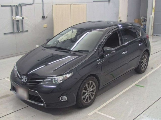 TOYOTA AURIS 2014
