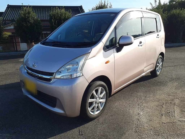 DAIHATSU MOVE 2012