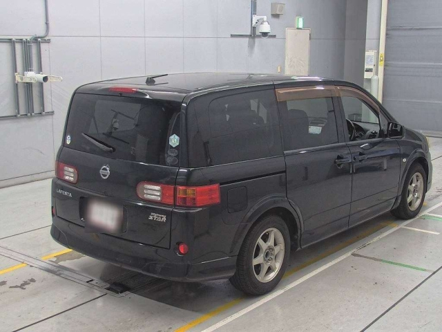 NISSAN LAFESTA 2010