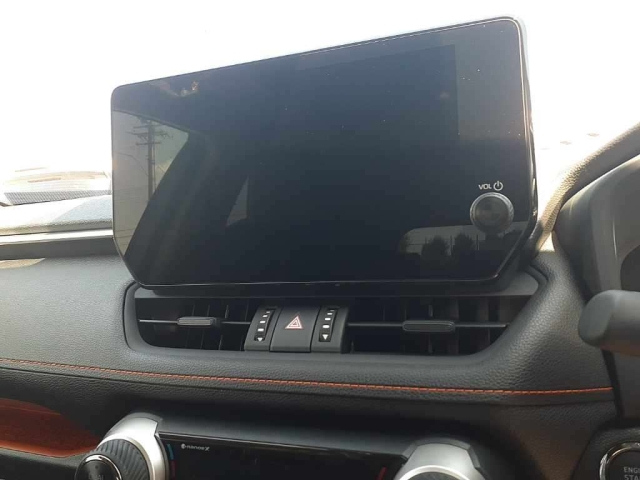 TOYOTA RAV4 2025