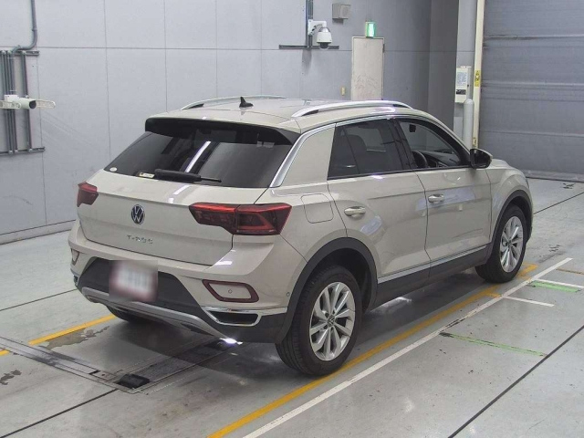 VOLKSWAGEN T-ROC 2023