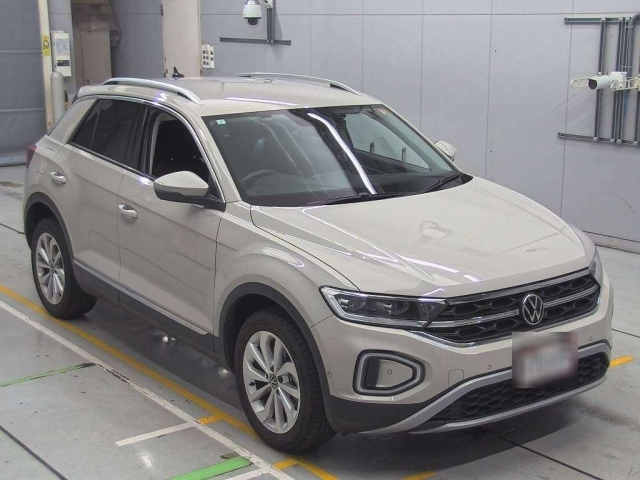 VOLKSWAGEN T-ROC 2023