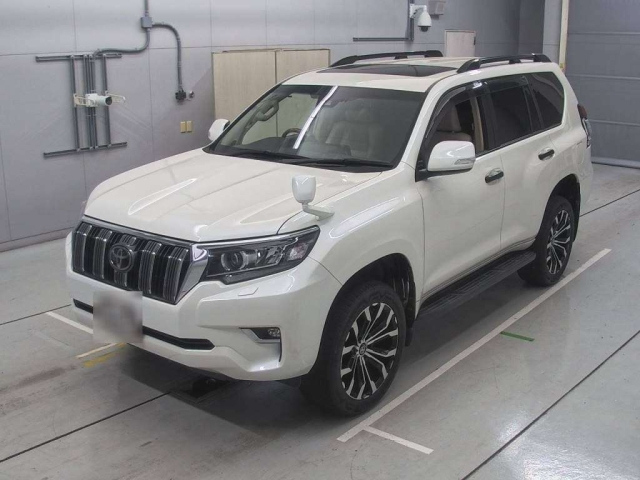 TOYOTA LAND CRUISER PRADO 2021