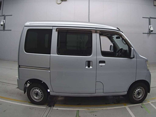 DAIHATSU HIJET VAN 2012