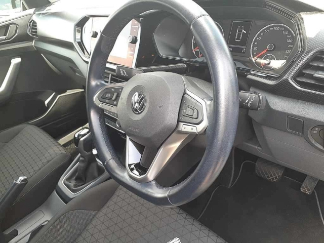 VOLKSWAGEN T-CROSS 2020