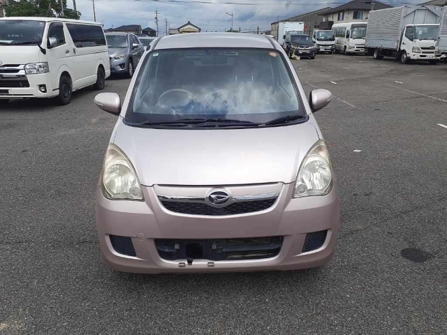 DAIHATSU MIRA 2010