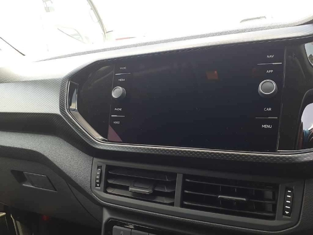 VOLKSWAGEN T-CROSS 2020