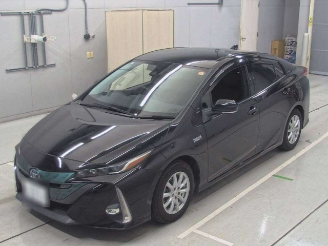 TOYOTA PRIUS PHV 2019