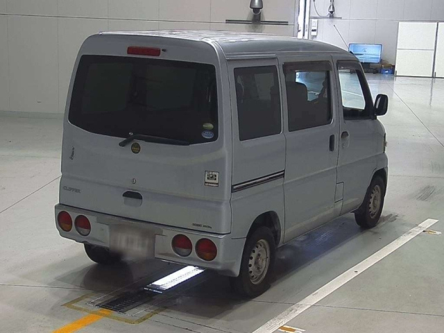 NISSAN CLIPPER VAN 2010