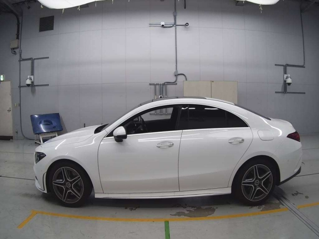 MERCEDES BENZ CLA CLASS 2023