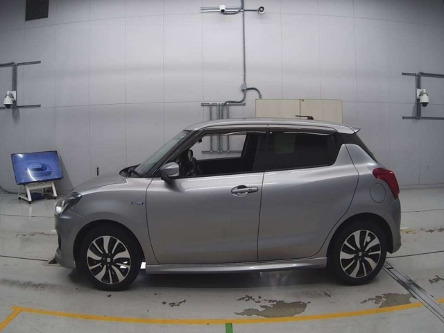 SUZUKI SWIFT 2017