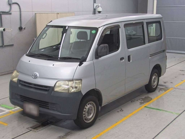 TOYOTA TOWN ACE VAN 2015