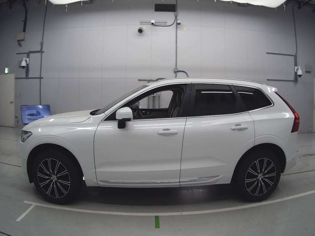 VOLVO XC60 2020
