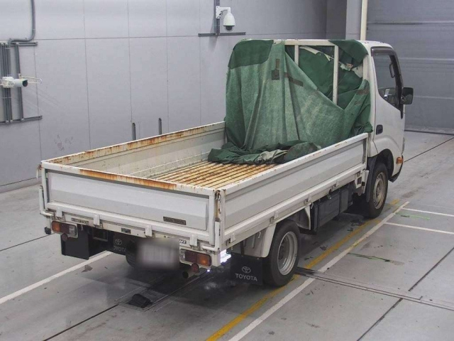 TOYOTA DYNA 2012