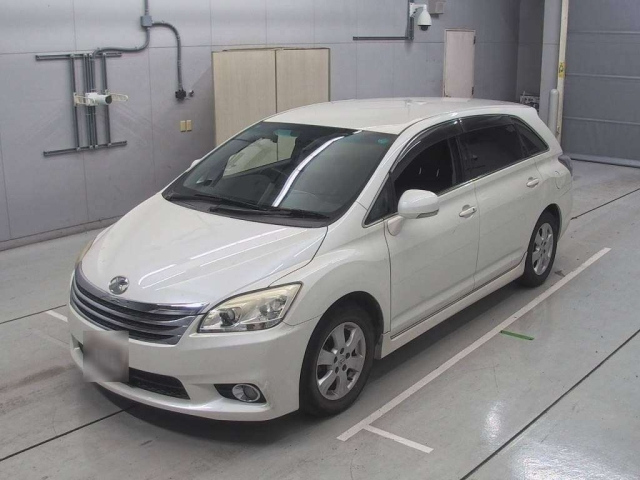 TOYOTA MARK X ZIO 2010