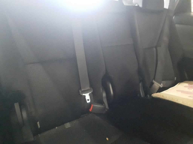 TOYOTA MARK X ZIO 2010