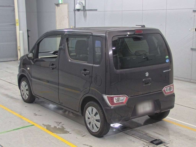 SUZUKI WAGON R 2019